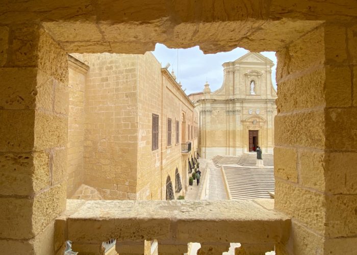 Gozo court